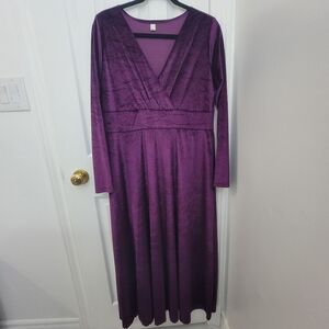 NWOT Elegant Velvet Royal Purple Prom Dress Women XL